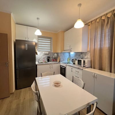 Аренда комфортного 2-комнатного апартамента, Бриз, Варна, Болгария